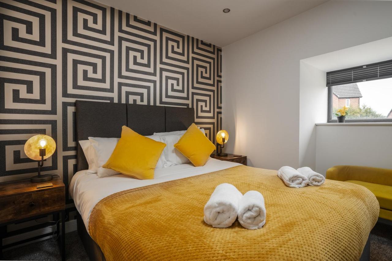 Victoria Home - 2 Bedroom Wi-Fi Parking Workers Hyde Eksteriør bilde